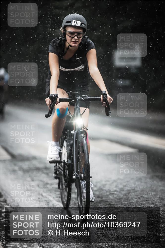 13.09.2026 - Stadtparktriathlon H.Heesch http://msf.ph/oto/10369247 13.09.2026 12:04:27 Radfahren 763, 785, 828, 857, 923, 953, 962, 964, 1036, 1047 meine-sportfotos.de
