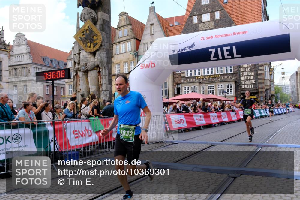 13.09.2026 - 21. swb-Marathon Bremen Tim E. http://msf.ph/oto/10369301 13.09.2026 13:06:57 Ziel 508, 521, 788, 1009, 1770, 1921, 2832, 3910, 4574, 4777, 5238, 6784, 6951, 8580 meine-sportfotos.de