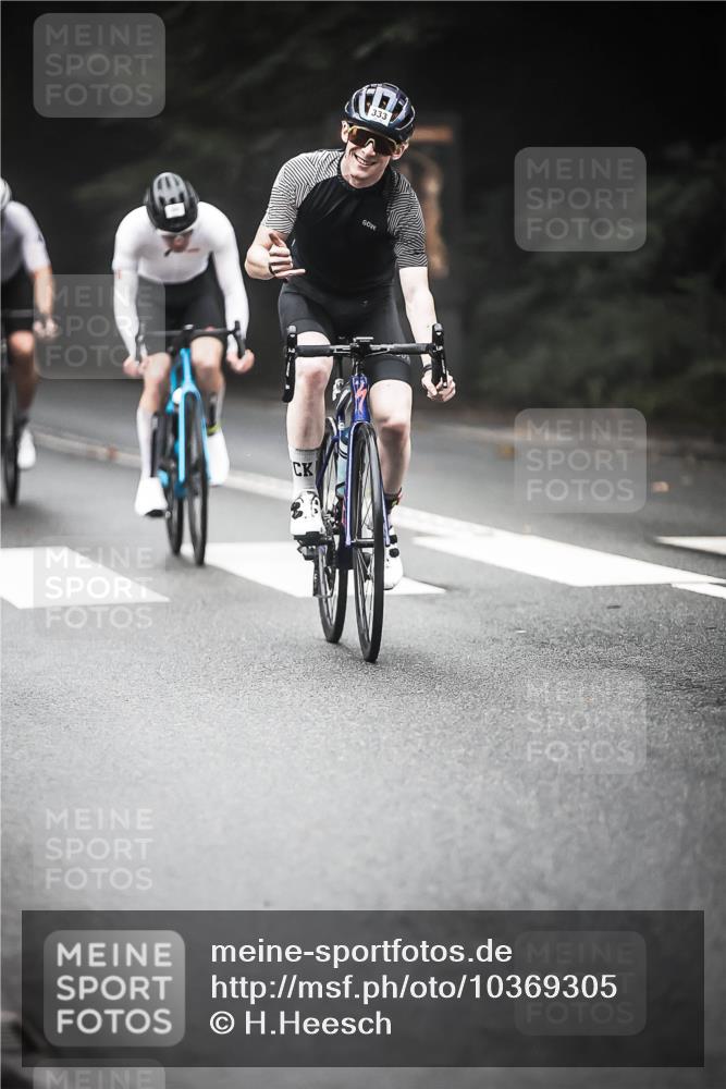 13.09.2026 - Stadtparktriathlon H.Heesch http://msf.ph/oto/10369305 13.09.2026 10:18:43 Radfahren 213, 233, 243, 300, 333, 368, 405, 412, 444 meine-sportfotos.de