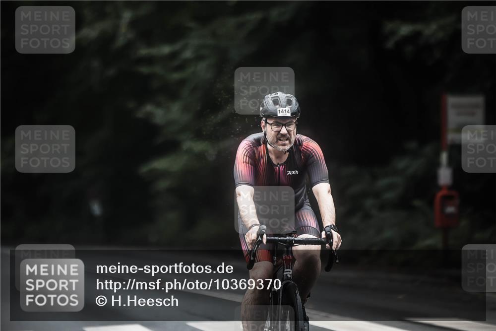 13.09.2026 - Stadtparktriathlon H.Heesch http://msf.ph/oto/10369370 13.09.2026 13:21:31 Radfahren 1353, 1414, 1461, 1464, 1473, 1526 meine-sportfotos.de