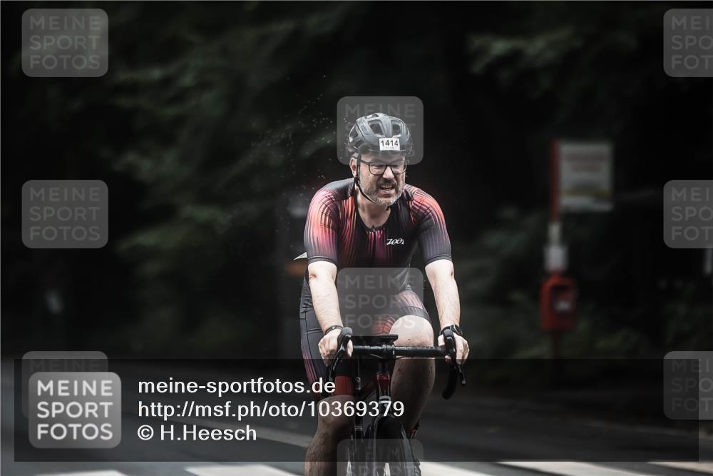 13.09.2026 - Stadtparktriathlon H.Heesch http://msf.ph/oto/10369379 13.09.2026 13:21:32 Radfahren 1353, 1414, 1461, 1464, 1526 meine-sportfotos.de