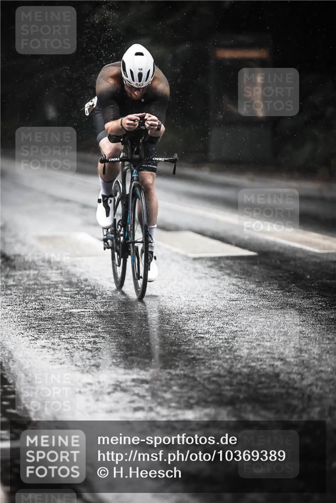 13.09.2026 - Stadtparktriathlon H.Heesch http://msf.ph/oto/10369389 13.09.2026 12:04:35 Radfahren 842, 924, 953, 962, 1047 meine-sportfotos.de