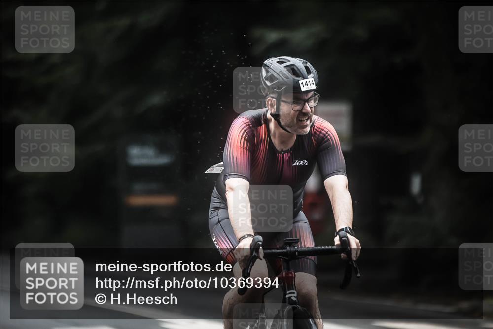 13.09.2026 - Stadtparktriathlon H.Heesch http://msf.ph/oto/10369394 13.09.2026 13:21:32 Radfahren 1353, 1414, 1461, 1464, 1526 meine-sportfotos.de