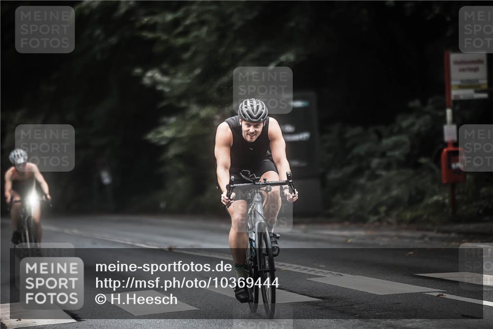 13.09.2026 - Stadtparktriathlon H.Heesch http://msf.ph/oto/10369444 13.09.2026 13:21:49 Radfahren 1316, 1385, 1406, 1453 meine-sportfotos.de
