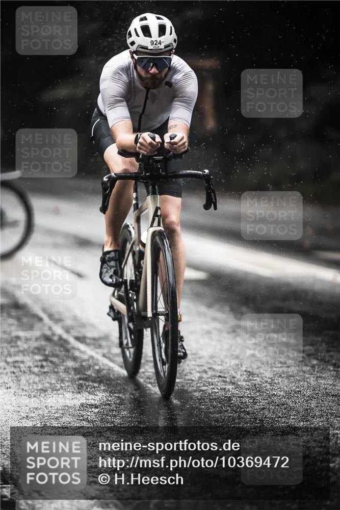 13.09.2026 - Stadtparktriathlon H.Heesch http://msf.ph/oto/10369472 13.09.2026 12:04:40 Radfahren 842, 924, 937 meine-sportfotos.de