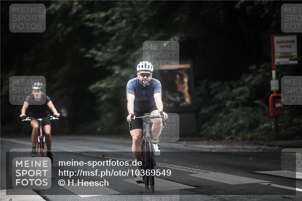 13.09.2026 - Stadtparktriathlon H.Heesch http://msf.ph/oto/10369549 13.09.2026 13:21:57 Radfahren 1225, 1226, 1287, 1316, 1343, 1372, 1424, 1453 meine-sportfotos.de
