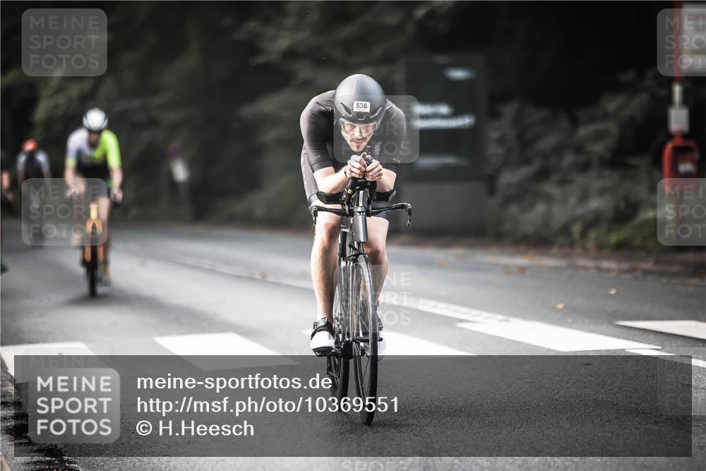 13.09.2026 - Stadtparktriathlon H.Heesch http://msf.ph/oto/10369551 13.09.2026 10:48:23 Radfahren 362, 390, 531, 538 meine-sportfotos.de
