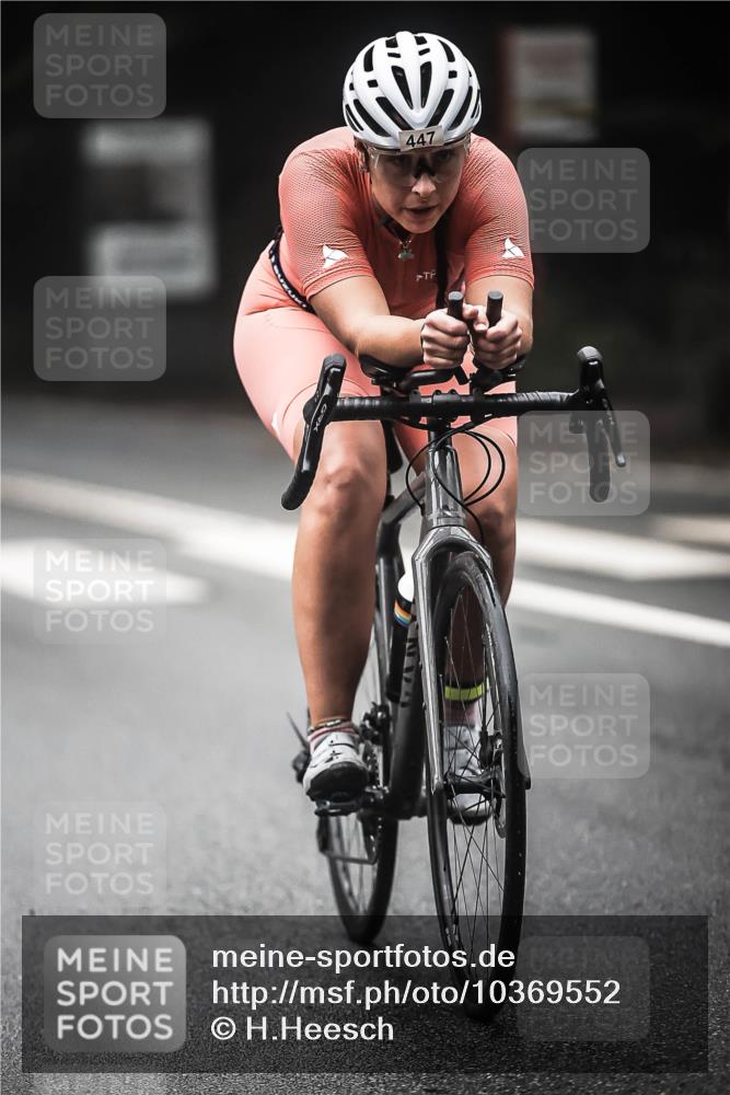 13.09.2026 - Stadtparktriathlon H.Heesch http://msf.ph/oto/10369552 13.09.2026 10:18:57 Radfahren 255, 330, 378, 447, 465 meine-sportfotos.de