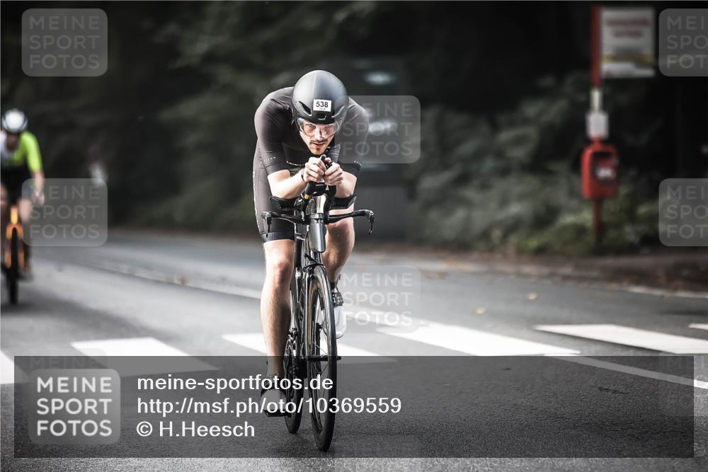 13.09.2026 - Stadtparktriathlon H.Heesch http://msf.ph/oto/10369559 13.09.2026 10:48:23 Radfahren 362, 390, 531, 538 meine-sportfotos.de