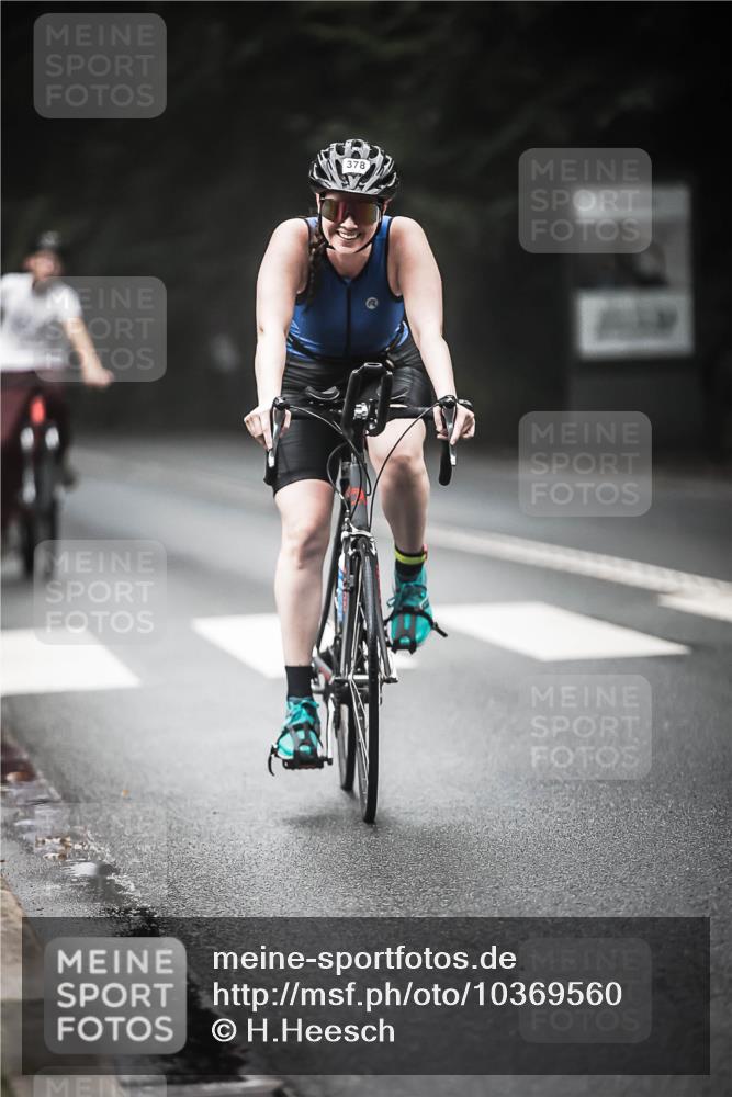 13.09.2026 - Stadtparktriathlon H.Heesch http://msf.ph/oto/10369560 13.09.2026 10:18:58 Radfahren 255, 378, 447, 465 meine-sportfotos.de