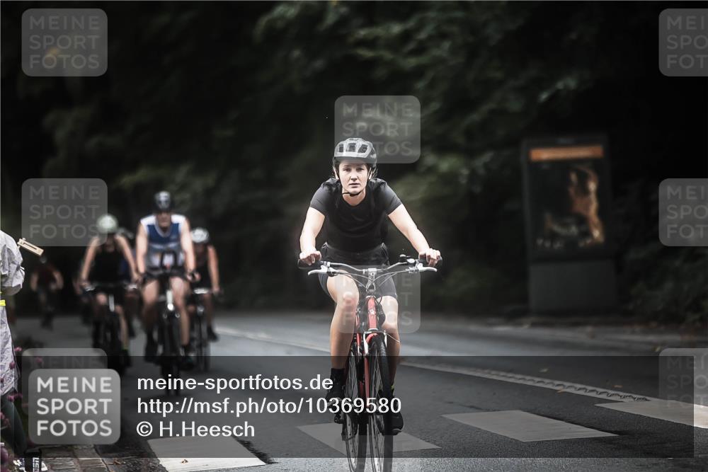 13.09.2026 - Stadtparktriathlon H.Heesch http://msf.ph/oto/10369580 13.09.2026 13:21:58 Radfahren 1225, 1226, 1287, 1316, 1343, 1372, 1376, 1424, 1435, 1453 meine-sportfotos.de