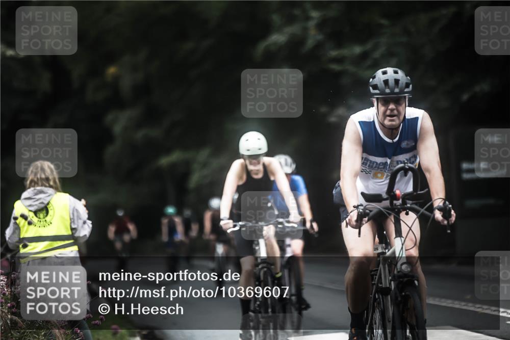 13.09.2026 - Stadtparktriathlon H.Heesch http://msf.ph/oto/10369607 13.09.2026 13:22:01 Radfahren 1225, 1226, 1287, 1316, 1343, 1372, 1376, 1424, 1435, 1484 meine-sportfotos.de