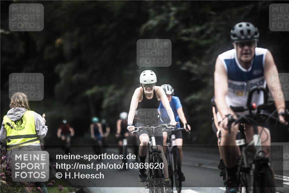 13.09.2026 - Stadtparktriathlon H.Heesch http://msf.ph/oto/10369620 13.09.2026 13:22:01 Radfahren 1225, 1226, 1287, 1316, 1343, 1372, 1376, 1424, 1435, 1484 meine-sportfotos.de