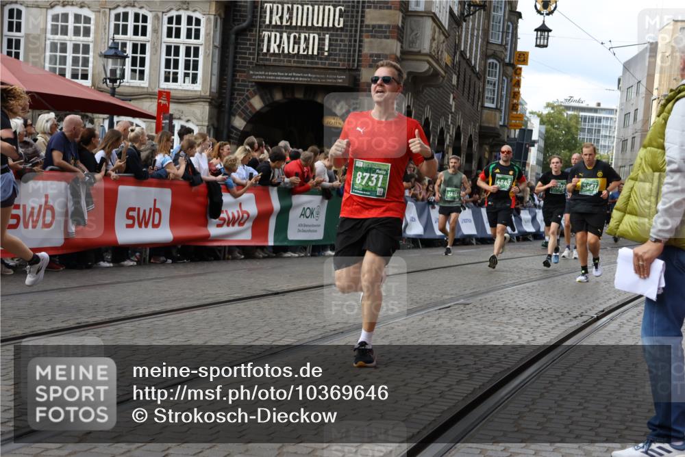 13.09.2026 - 21. swb-Marathon Bremen Strokosch-Dieckow http://msf.ph/oto/10369646 13.09.2026 13:36:17 Ziel 318, 563, 1867, 2565, 3026, 3056, 3454, 3485, 3489, 3857, 4016, 4048, 5026, 5071, 5157, 5276, 5381, 5816, 6159, 6724, 6874, 6982, 7036, 7043, 7235, 7256, 7385, 7691, 7804, 8145, 8227, 8275, 8335, 8705, 9243, 9912, 13179, 372, 900, 1738, 1880, 2467, 2692, 2700, 2731, 2823, 3067, 3410, 3591, 4049, 4182, 4216, 4643, 5781, 6527, 7249, 7344, 7808, 8525, 8905, 9427, 13038 meine-sportfotos.de