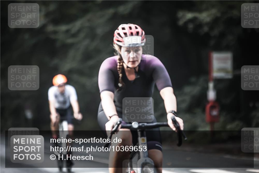 13.09.2026 - Stadtparktriathlon H.Heesch http://msf.ph/oto/10369653 13.09.2026 10:48:27 Radfahren 362, 390, 531, 538 meine-sportfotos.de