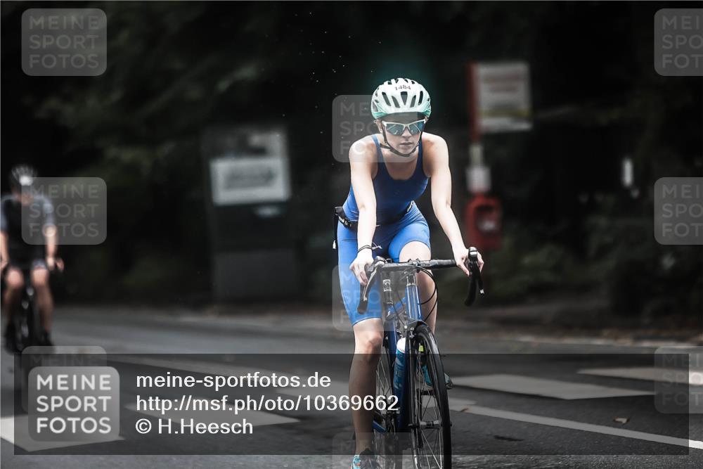 13.09.2026 - Stadtparktriathlon H.Heesch http://msf.ph/oto/10369662 13.09.2026 13:22:07 Radfahren 1225, 1226, 1257, 1360, 1372, 1376, 1424, 1435, 1484 meine-sportfotos.de