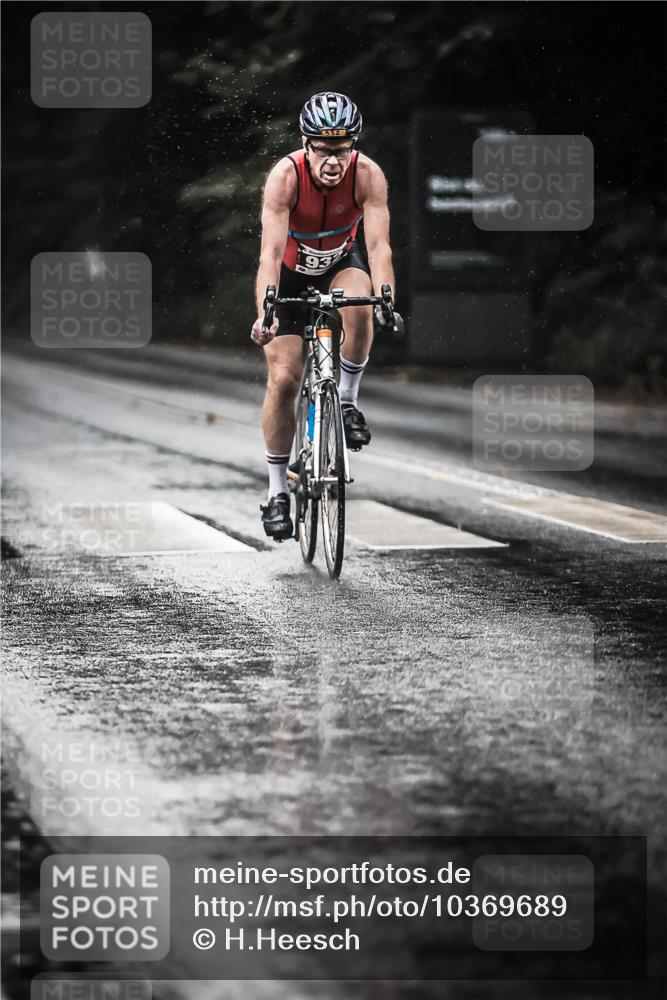 13.09.2026 - Stadtparktriathlon H.Heesch http://msf.ph/oto/10369689 13.09.2026 12:05:00 Radfahren 877, 896, 932 meine-sportfotos.de