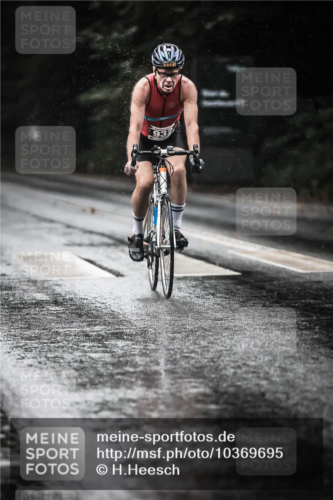 13.09.2026 - Stadtparktriathlon H.Heesch http://msf.ph/oto/10369695 13.09.2026 12:05:00 Radfahren 877, 896, 932 meine-sportfotos.de