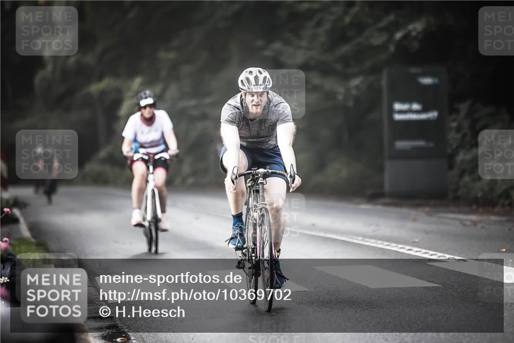 13.09.2026 - Stadtparktriathlon H.Heesch http://msf.ph/oto/10369702 13.09.2026 10:48:50 Radfahren 451, 573 meine-sportfotos.de