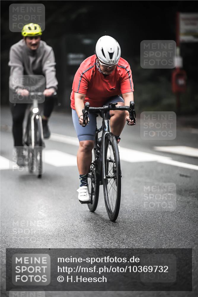 13.09.2026 - Stadtparktriathlon H.Heesch http://msf.ph/oto/10369732 13.09.2026 10:19:08 Radfahren 247, 254, 255, 274, 309, 465 meine-sportfotos.de