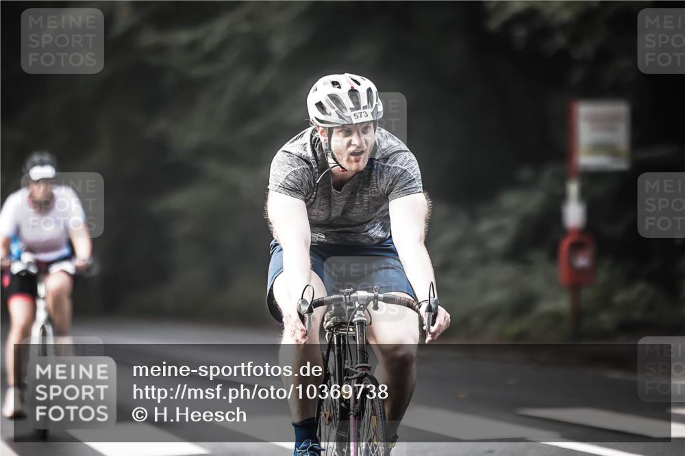 13.09.2026 - Stadtparktriathlon H.Heesch http://msf.ph/oto/10369738 13.09.2026 10:48:51 Radfahren 451, 573 meine-sportfotos.de