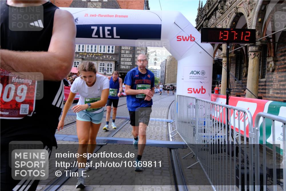 13.09.2026 - 21. swb-Marathon Bremen Tim E. http://msf.ph/oto/10369811 13.09.2026 13:07:34 Ziel 1540, 1863, 2706, 3043, 3118, 4743, 4808, 6053, 7636, 7876, 8098, 8980, 9927 meine-sportfotos.de