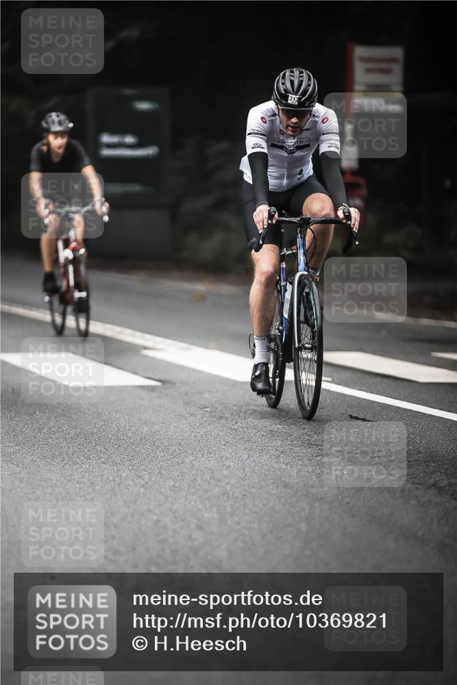 13.09.2026 - Stadtparktriathlon H.Heesch http://msf.ph/oto/10369821 13.09.2026 10:19:19 Radfahren 254, 312, 344, 372, 399, 454 meine-sportfotos.de