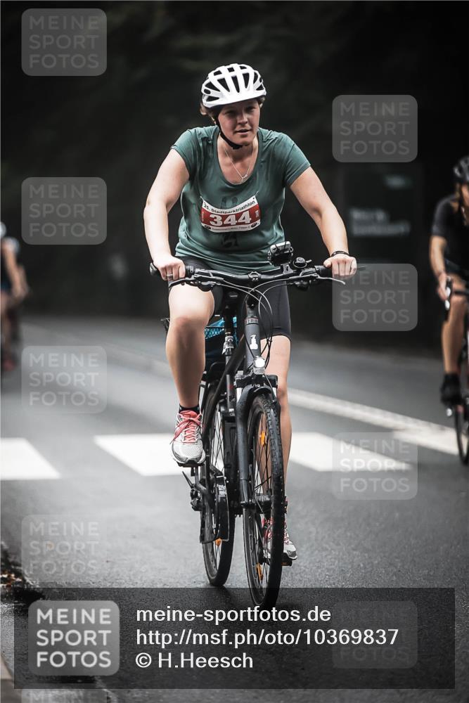 13.09.2026 - Stadtparktriathlon H.Heesch http://msf.ph/oto/10369837 13.09.2026 10:19:19 Radfahren 254, 312, 344, 372, 399, 454 meine-sportfotos.de
