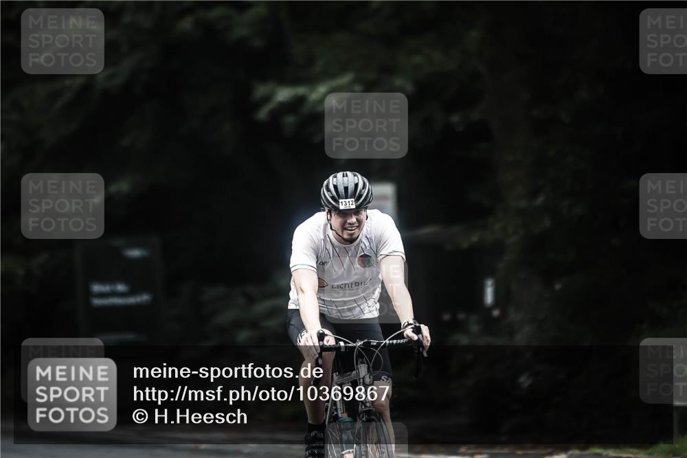 13.09.2026 - Stadtparktriathlon H.Heesch http://msf.ph/oto/10369867 13.09.2026 13:22:46 Radfahren 1245, 1261, 1312, 1474 meine-sportfotos.de