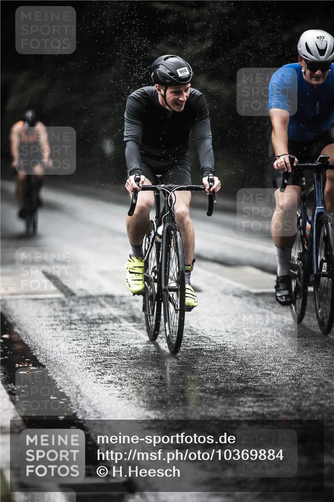 13.09.2026 - Stadtparktriathlon H.Heesch http://msf.ph/oto/10369884 13.09.2026 12:05:12 Radfahren 853, 877, 904, 906, 908, 951, 974, 1015 meine-sportfotos.de