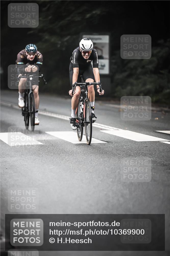 13.09.2026 - Stadtparktriathlon H.Heesch http://msf.ph/oto/10369900 13.09.2026 10:19:26 Radfahren 262, 264, 305, 344, 372, 399, 454 meine-sportfotos.de