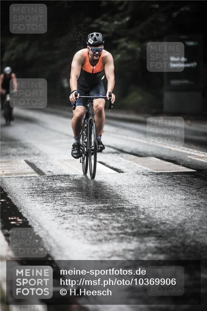 13.09.2026 - Stadtparktriathlon H.Heesch http://msf.ph/oto/10369906 13.09.2026 12:05:14 Radfahren 853, 904, 906, 908, 951, 974, 1015 meine-sportfotos.de