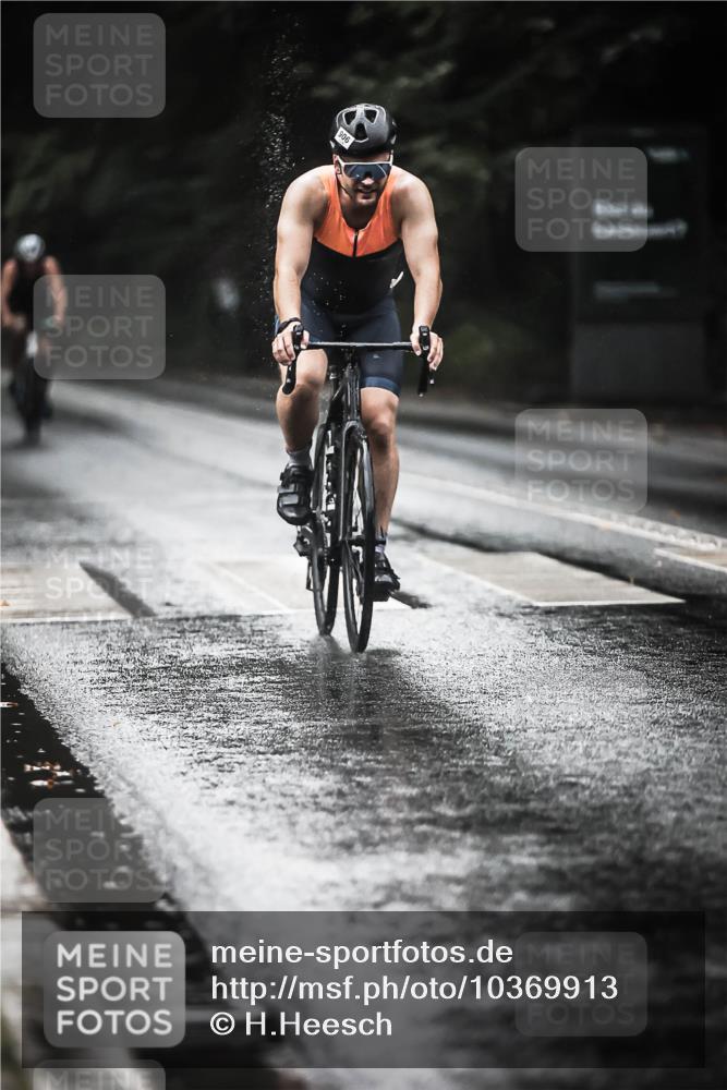 13.09.2026 - Stadtparktriathlon H.Heesch http://msf.ph/oto/10369913 13.09.2026 12:05:14 Radfahren 853, 904, 906, 908, 951, 974, 1015 meine-sportfotos.de