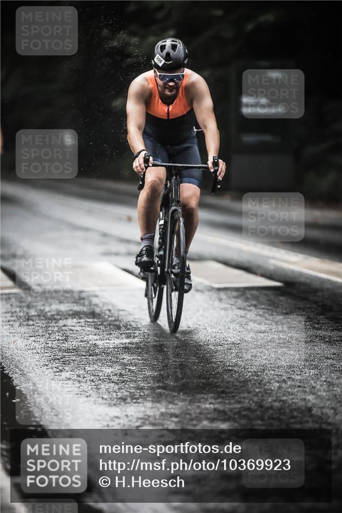 13.09.2026 - Stadtparktriathlon H.Heesch http://msf.ph/oto/10369923 13.09.2026 12:05:14 Radfahren 853, 904, 906, 908, 951, 974, 1015 meine-sportfotos.de