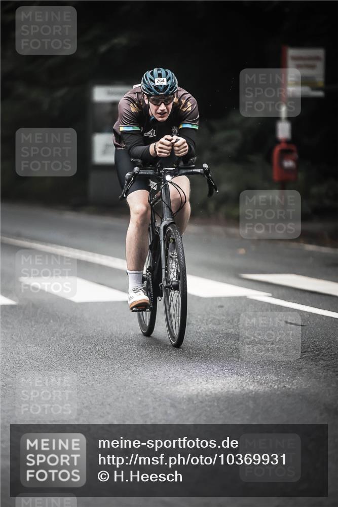13.09.2026 - Stadtparktriathlon H.Heesch http://msf.ph/oto/10369931 13.09.2026 10:19:27 Radfahren 225, 262, 264, 305, 322, 372, 399 meine-sportfotos.de