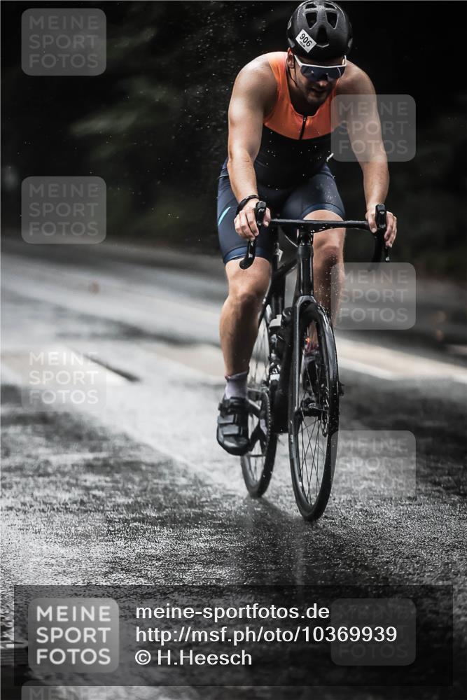 13.09.2026 - Stadtparktriathlon H.Heesch http://msf.ph/oto/10369939 13.09.2026 12:05:14 Radfahren 853, 904, 906, 908, 951, 974, 1015 meine-sportfotos.de