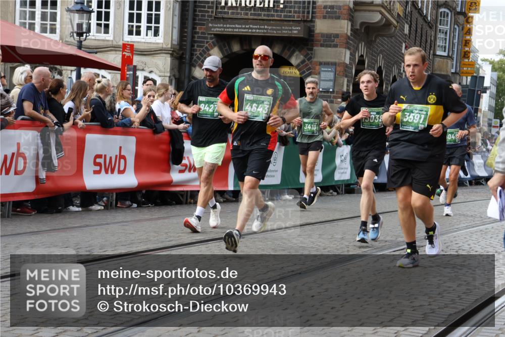 13.09.2026 - 21. swb-Marathon Bremen Strokosch-Dieckow http://msf.ph/oto/10369943 13.09.2026 13:36:19 Ziel 318, 563, 1867, 2565, 3026, 3056, 3224, 3454, 3485, 3489, 4016, 4048, 5026, 5071, 5157, 5259, 5276, 5381, 5816, 6159, 6724, 6874, 6982, 7036, 7043, 7256, 7385, 7691, 7804, 8145, 8227, 8275, 8335, 8488, 8705, 9076, 9243, 9497, 9912, 13179, 164, 372, 900, 1738, 1880, 2467, 2673, 2692, 2700, 2731, 2823, 3067, 3410, 3585, 4006, 4049, 4182, 4216, 5781, 6527, 7249, 7344, 7808, 8525, 8905, 9427 meine-sportfotos.de