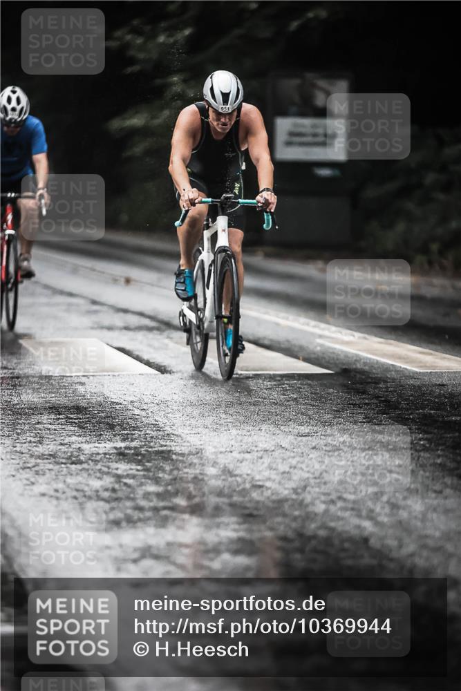 13.09.2026 - Stadtparktriathlon H.Heesch http://msf.ph/oto/10369944 13.09.2026 12:05:17 Radfahren 853, 904, 906, 908, 951, 963, 974, 1015 meine-sportfotos.de