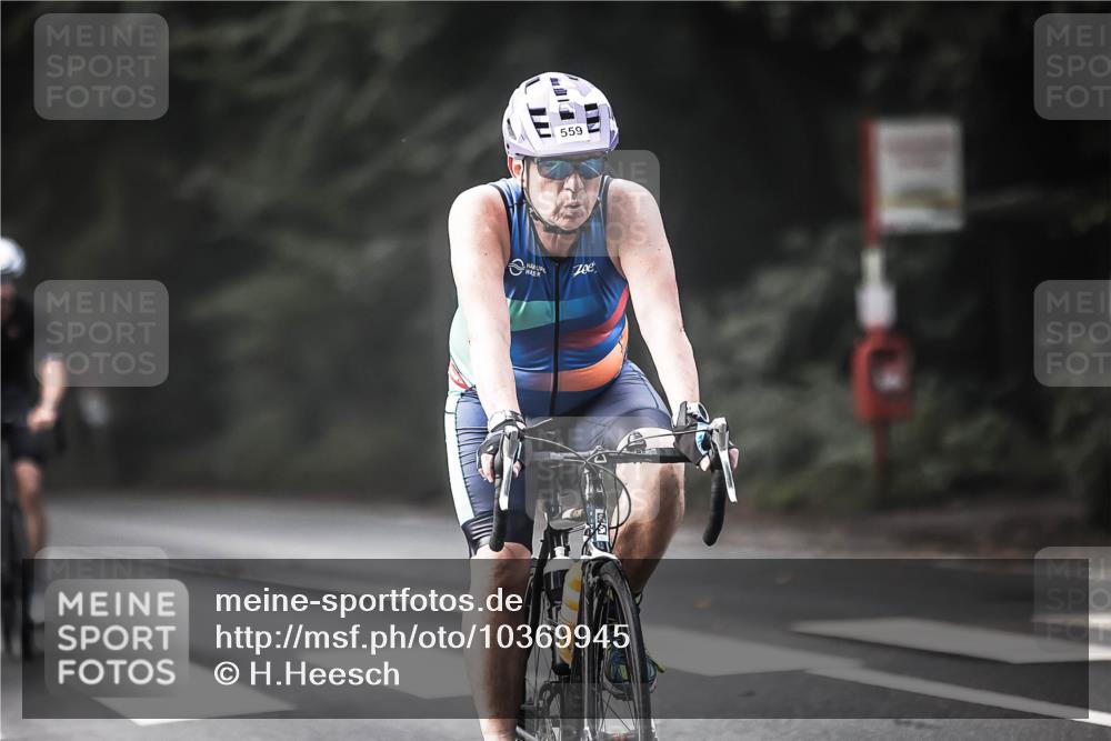 13.09.2026 - Stadtparktriathlon H.Heesch http://msf.ph/oto/10369945 13.09.2026 10:49:02 Radfahren 404, 450, 512, 513, 542, 559 meine-sportfotos.de