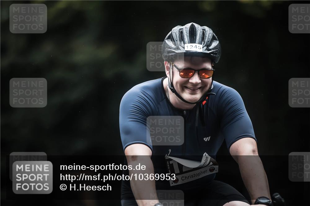 13.09.2026 - Stadtparktriathlon H.Heesch http://msf.ph/oto/10369953 13.09.2026 13:22:52 Radfahren 1245, 1261, 1310, 1312, 1510 meine-sportfotos.de