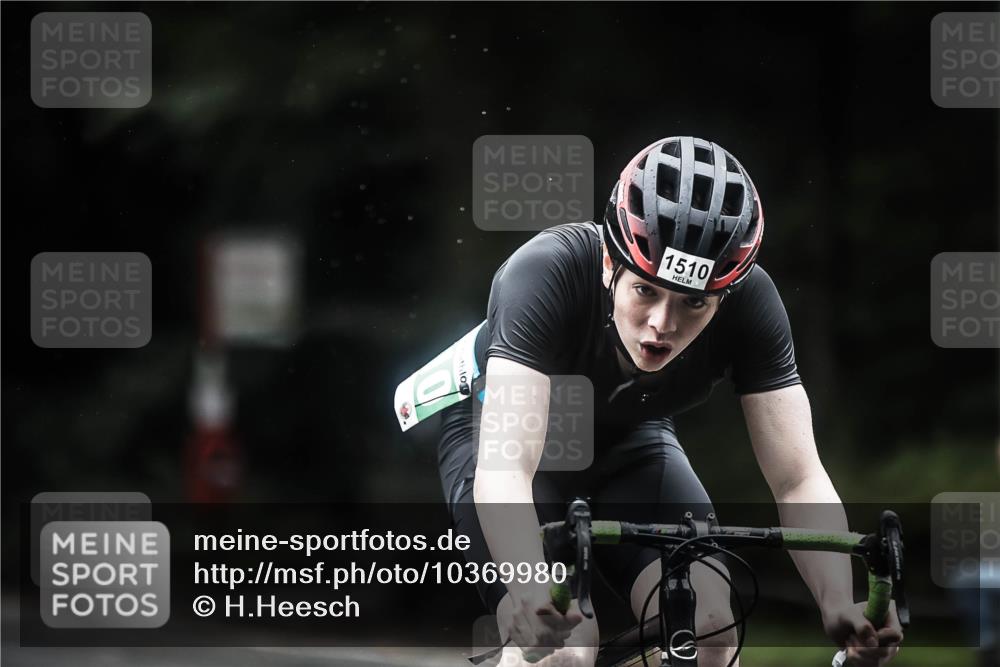 13.09.2026 - Stadtparktriathlon H.Heesch http://msf.ph/oto/10369980 13.09.2026 13:22:56 Radfahren 1245, 1310, 1510 meine-sportfotos.de