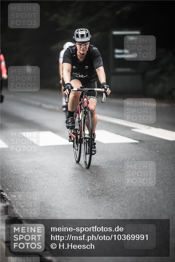 13.09.2026 - Stadtparktriathlon H.Heesch http://msf.ph/oto/10369991 13.09.2026 10:19:32 Radfahren 225, 229, 262, 264, 286, 305, 322 meine-sportfotos.de