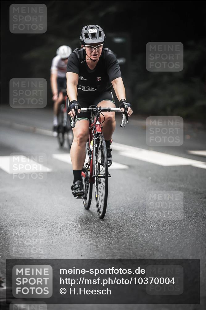 13.09.2026 - Stadtparktriathlon H.Heesch http://msf.ph/oto/10370004 13.09.2026 10:19:32 Radfahren 225, 229, 262, 264, 286, 305, 322 meine-sportfotos.de