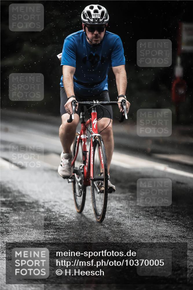 13.09.2026 - Stadtparktriathlon H.Heesch http://msf.ph/oto/10370005 13.09.2026 12:05:18 Radfahren 853, 904, 906, 908, 951, 963, 1015 meine-sportfotos.de