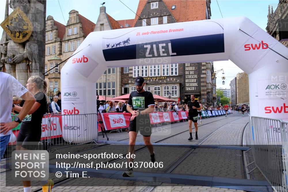 13.09.2026 - 21. swb-Marathon Bremen Tim E. http://msf.ph/oto/10370006 13.09.2026 13:07:45 Ziel 819, 2135, 2706, 3043, 3118, 4743, 4808, 7803, 8060, 8098, 8467 meine-sportfotos.de