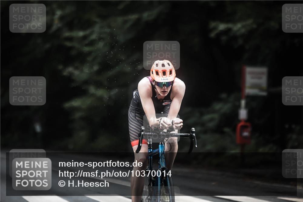 13.09.2026 - Stadtparktriathlon H.Heesch http://msf.ph/oto/10370014 13.09.2026 13:23:14 Radfahren 1447, 1457, 1466, 1524 meine-sportfotos.de