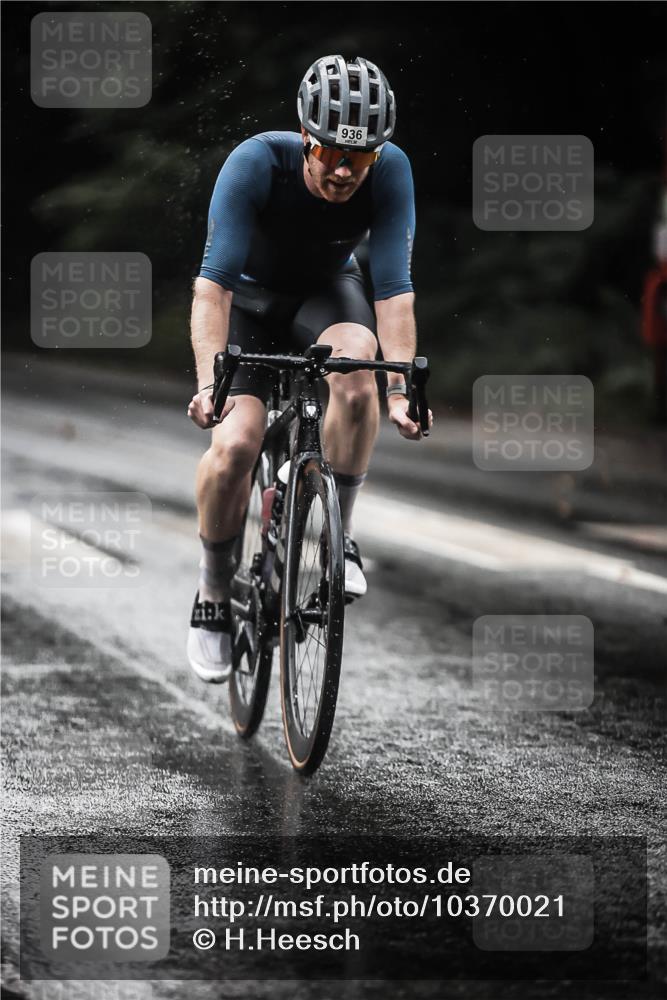 13.09.2026 - Stadtparktriathlon H.Heesch http://msf.ph/oto/10370021 13.09.2026 12:05:23 Radfahren 847, 951, 963, 1015 meine-sportfotos.de