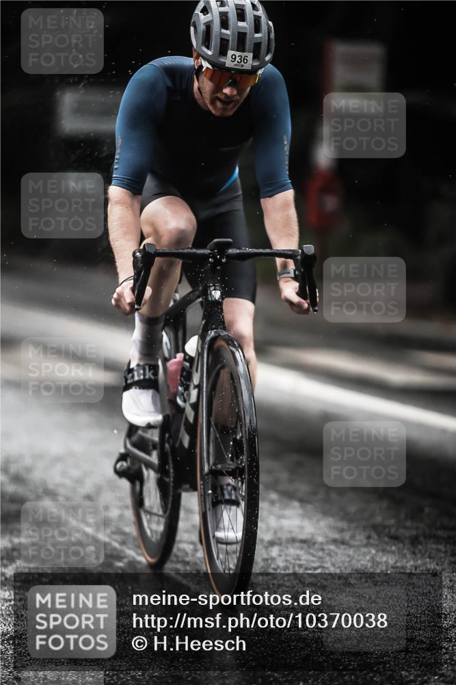 13.09.2026 - Stadtparktriathlon H.Heesch http://msf.ph/oto/10370038 13.09.2026 12:05:23 Radfahren 847, 951, 963, 1015 meine-sportfotos.de