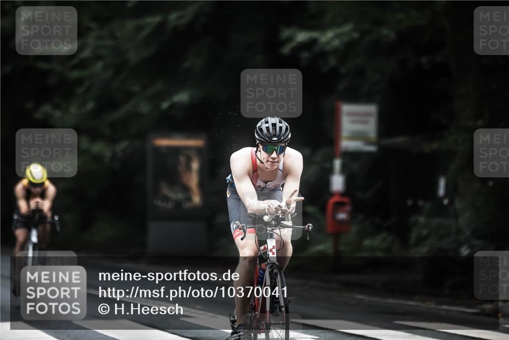 13.09.2026 - Stadtparktriathlon H.Heesch http://msf.ph/oto/10370041 13.09.2026 13:23:18 Radfahren 1379, 1447, 1457, 1459, 1466, 1524 meine-sportfotos.de