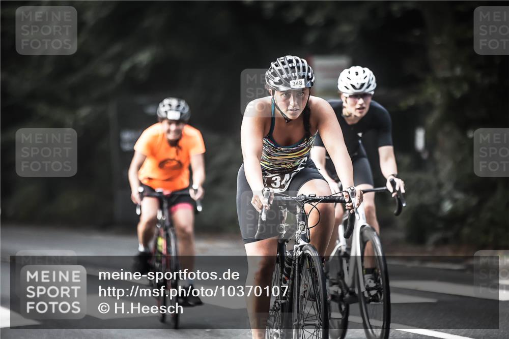 13.09.2026 - Stadtparktriathlon H.Heesch http://msf.ph/oto/10370107 13.09.2026 10:49:19 Radfahren 348, 363, 368, 386, 395, 422, 476 meine-sportfotos.de